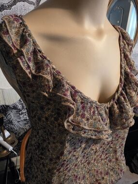 American Rag Cie Floral Boho Ruffle Blouse Smocked Hem Size M EUC